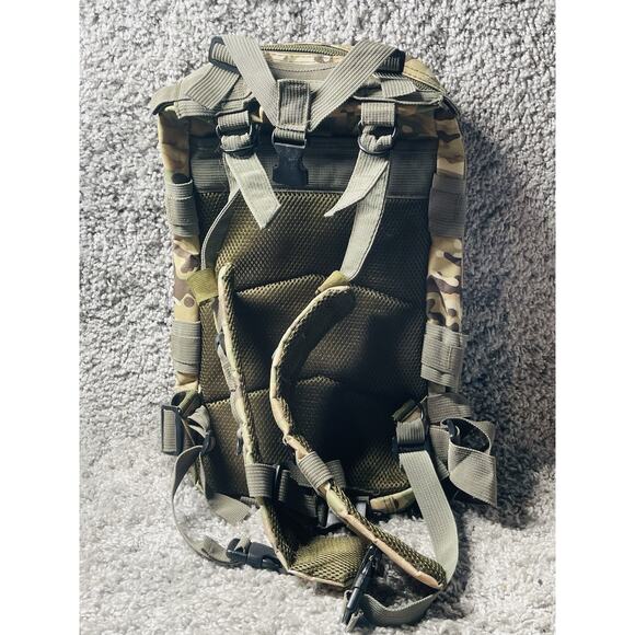 Expandable Tactical Backpack Day Bag Camouflage Green Military Hiking Bag - Picture 10 of 12